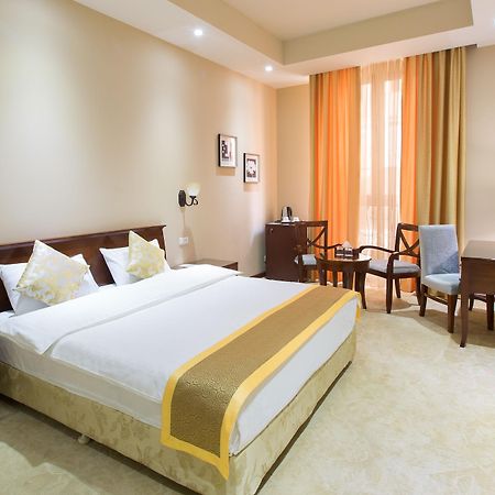 Diamond Hotel Erywań Zewnętrze zdjęcie