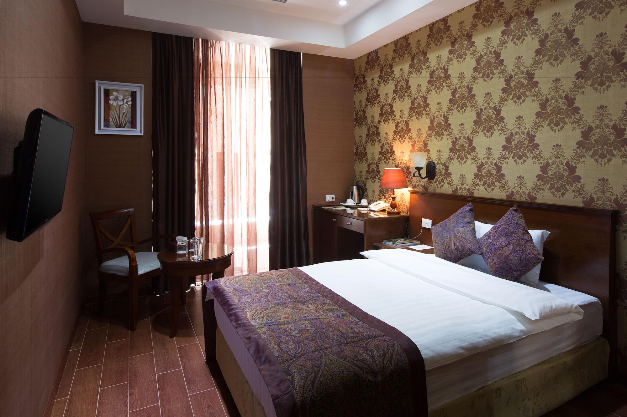 Diamond Hotel Erywań Zewnętrze zdjęcie