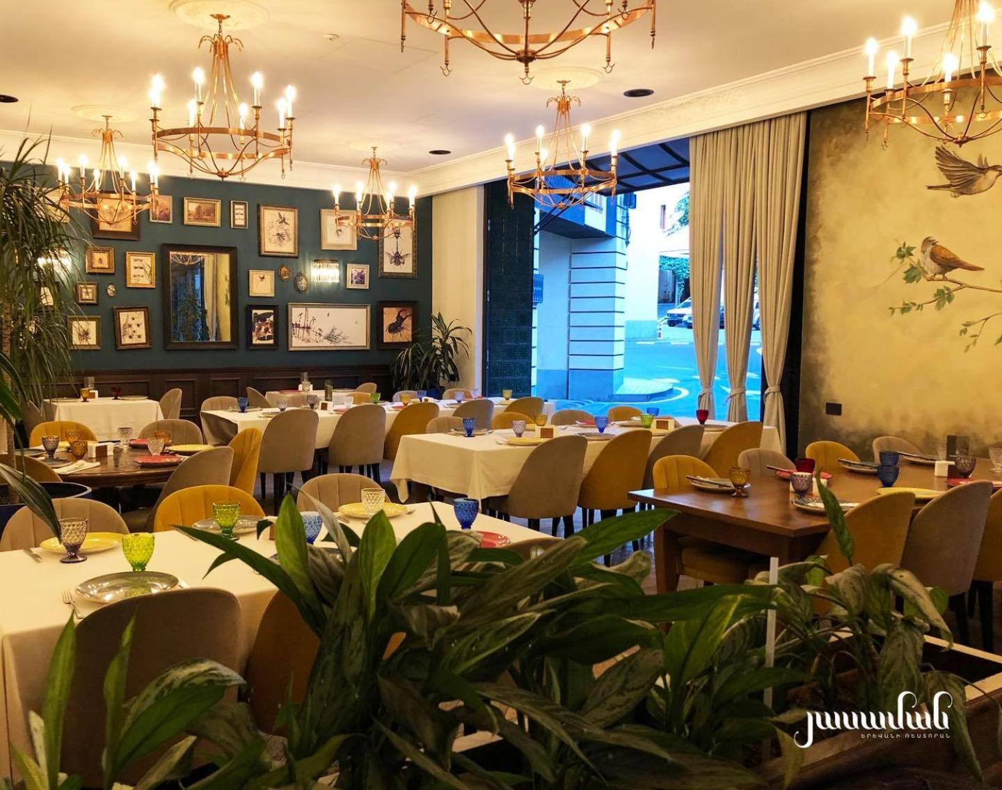 Diamond Hotel Erywań Zewnętrze zdjęcie