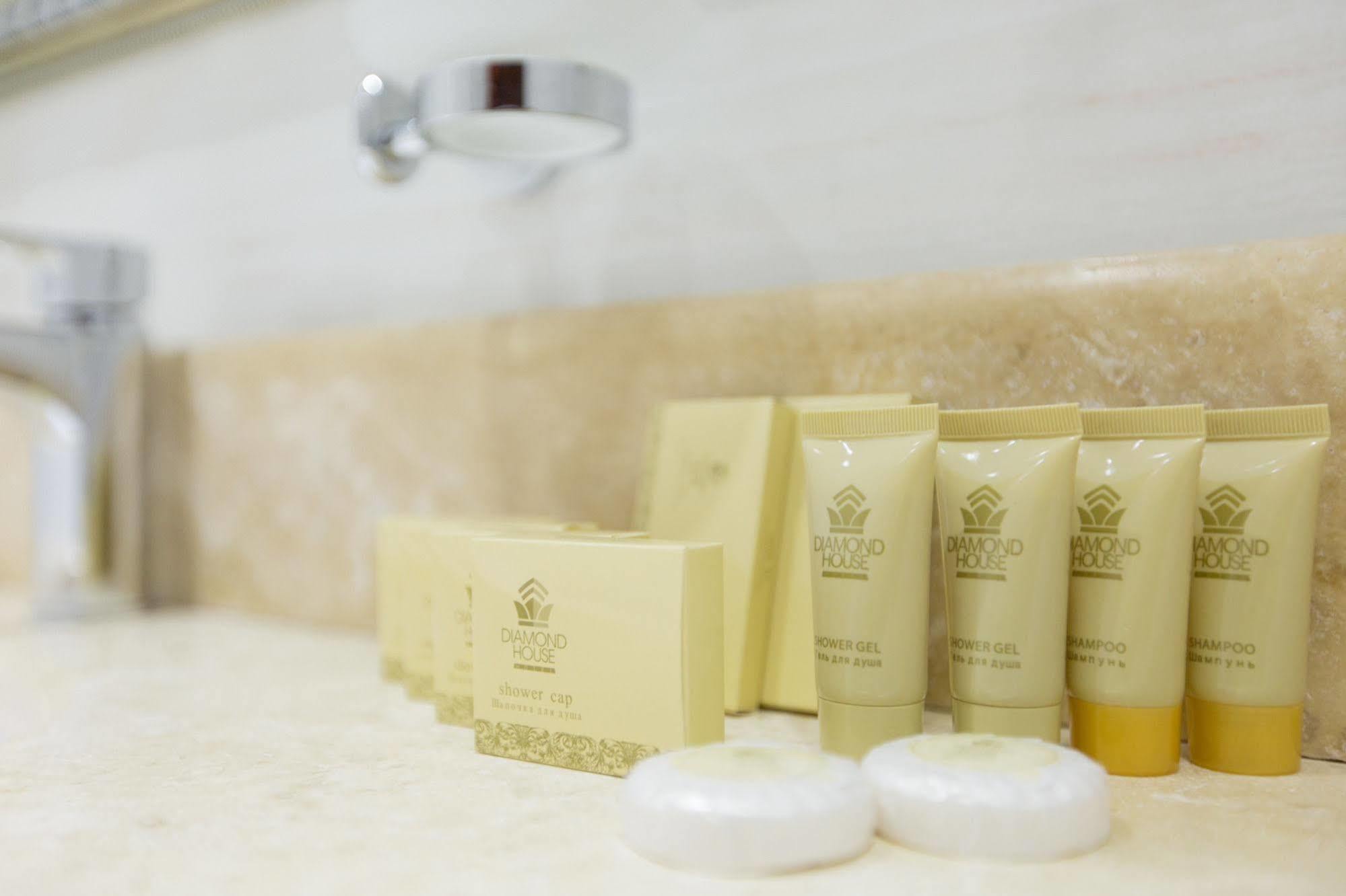 Diamond Hotel Erywań Zewnętrze zdjęcie