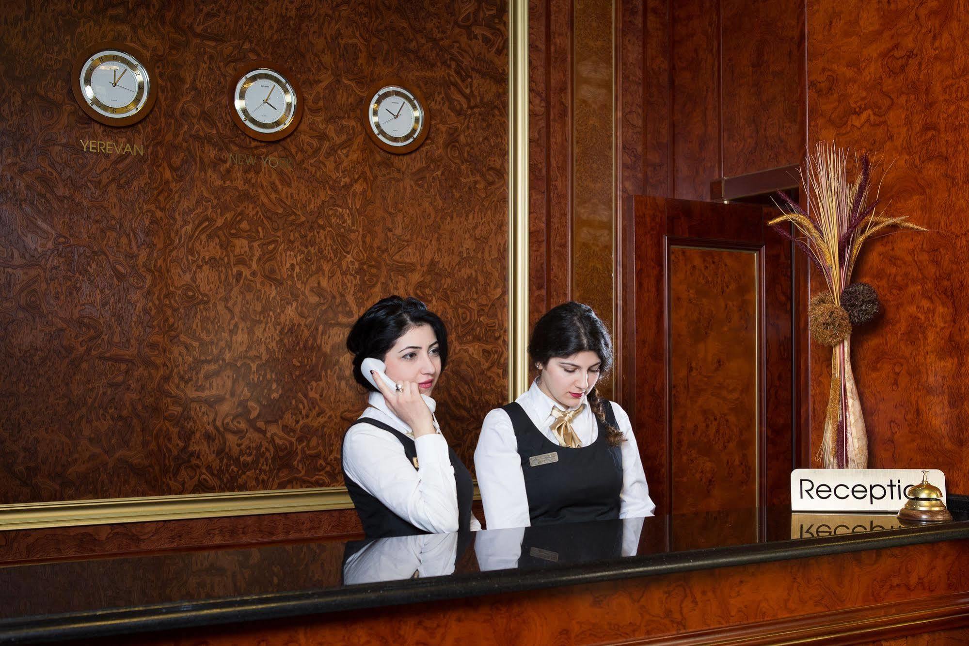 Diamond Hotel Erywań Zewnętrze zdjęcie